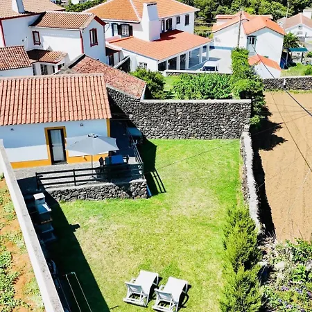Casa Da Gente By Pontanegraazores Biscoitos (Terceira)