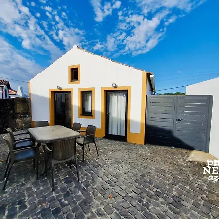 Casa Da Gente By Pontanegraazores بيت للعطل