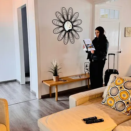 Casa Da Gente By Pontanegraazores بيت للعطل