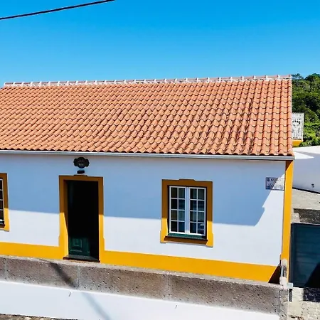 Casa Da Gente By Pontanegraazores * Biscoitos (Terceira)