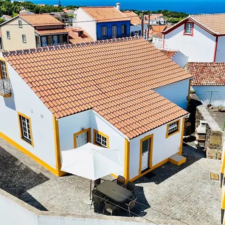 Casa Da Gente By Pontanegraazores Biscoitos (Terceira)