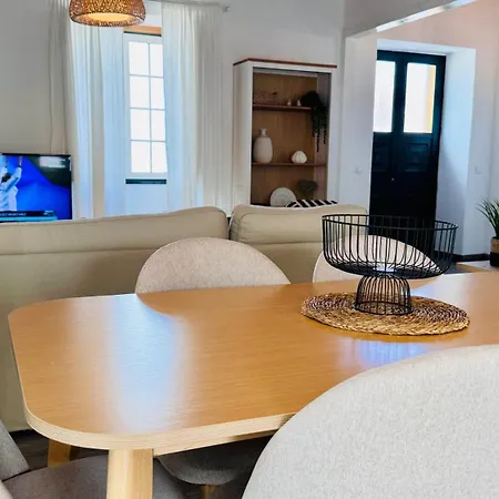 Casa Da Gente By Pontanegraazores Holiday home *